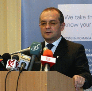 Boc: Ne propunem pentru 2010 relansarea economiei, pentru a pregăti consolidarea creşterii